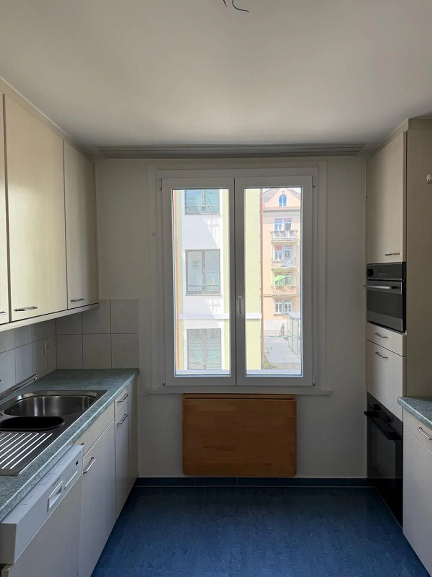 Opportunité unique - Appartement de 6 pièces en emplacement central - Photo 9 sur 13