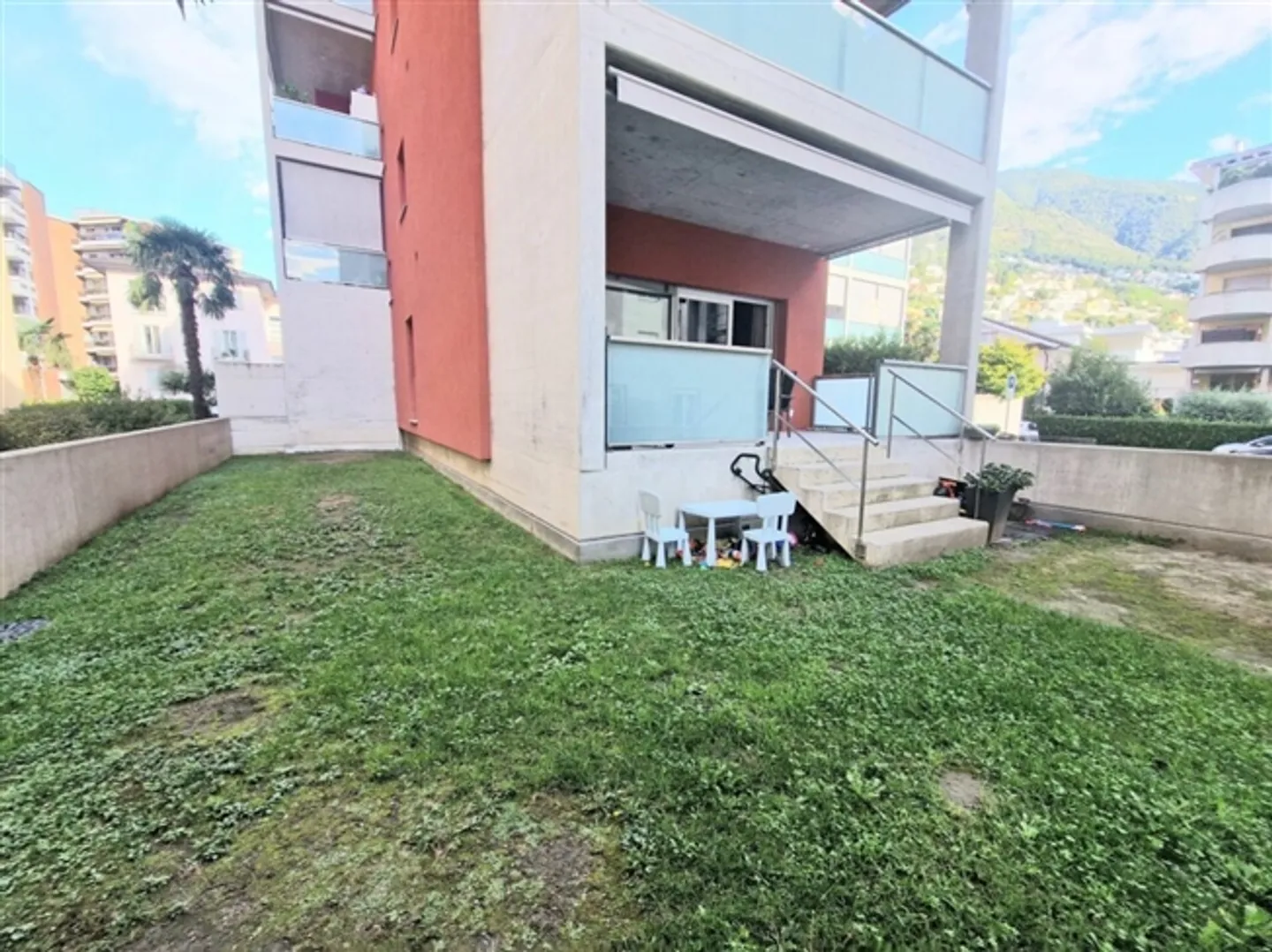 LOCARNO - APPARTEMENT 4.5 CHAMBRES AVEC JARDIN PRIVÉ À VENDRE - Photo 5 sur 20