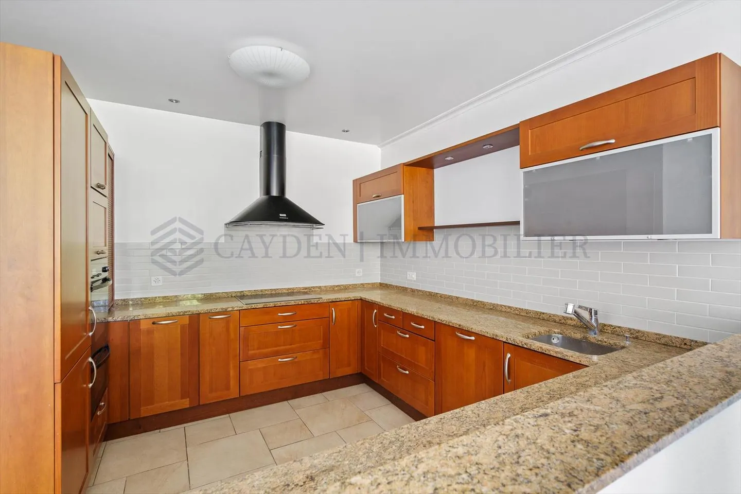 Esclusività! Duplex di 7 stanze in una residenza affascinante - Foto 4 di 13