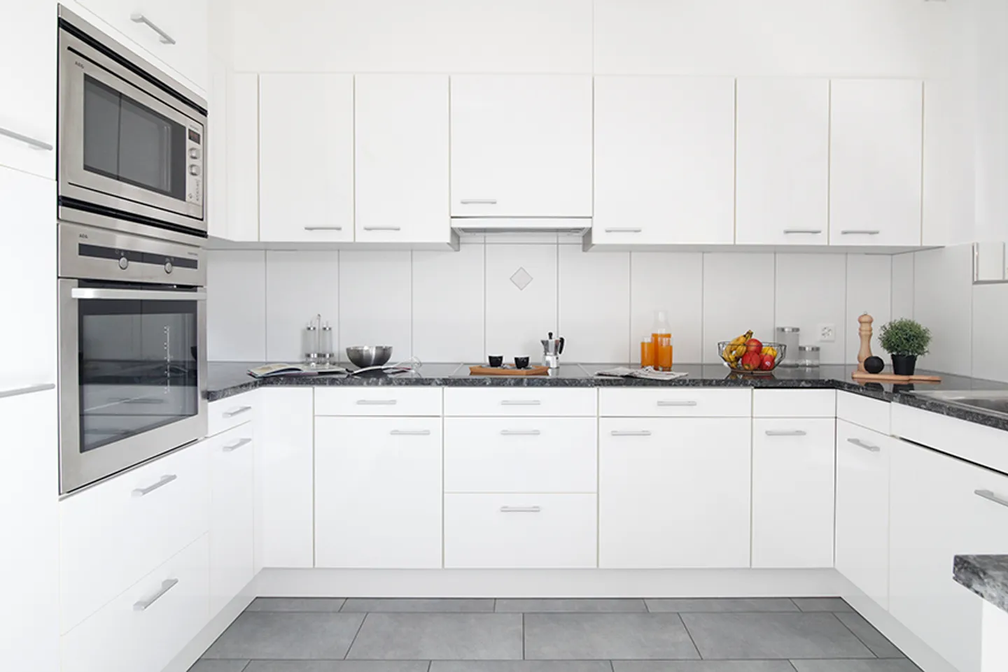 Besichtigen, Einziehen und Geniessen! - Photo 4 of 10