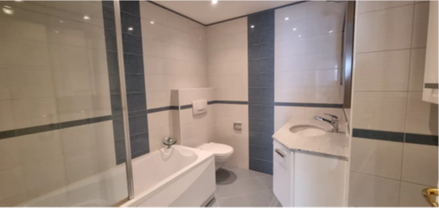 Ampio 3.5 locali con terrazza - posizione privilegiata a Bellinzona - Foto 5 di 9