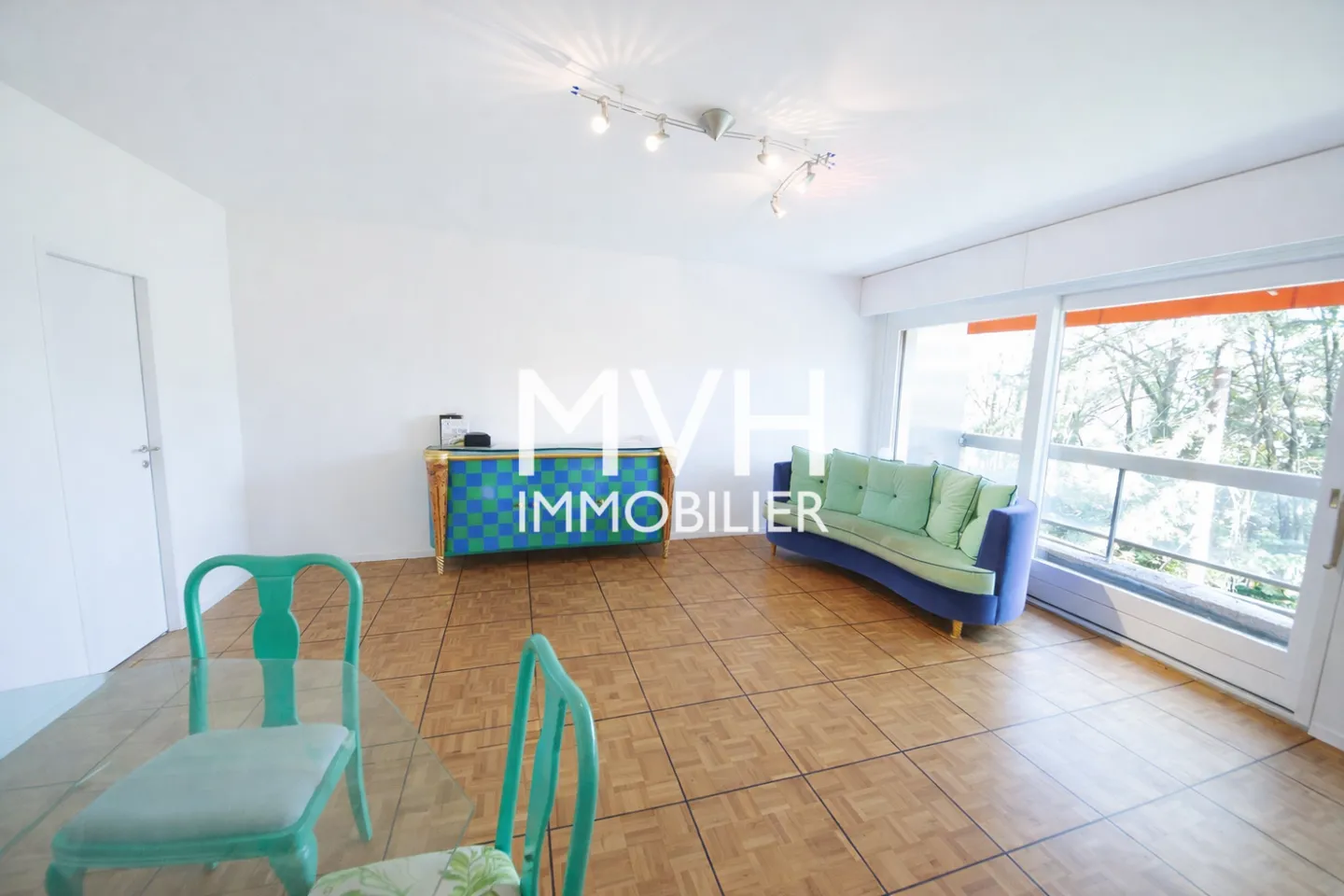 Appartement Calme avec Piscine - Photo 2 sur 4