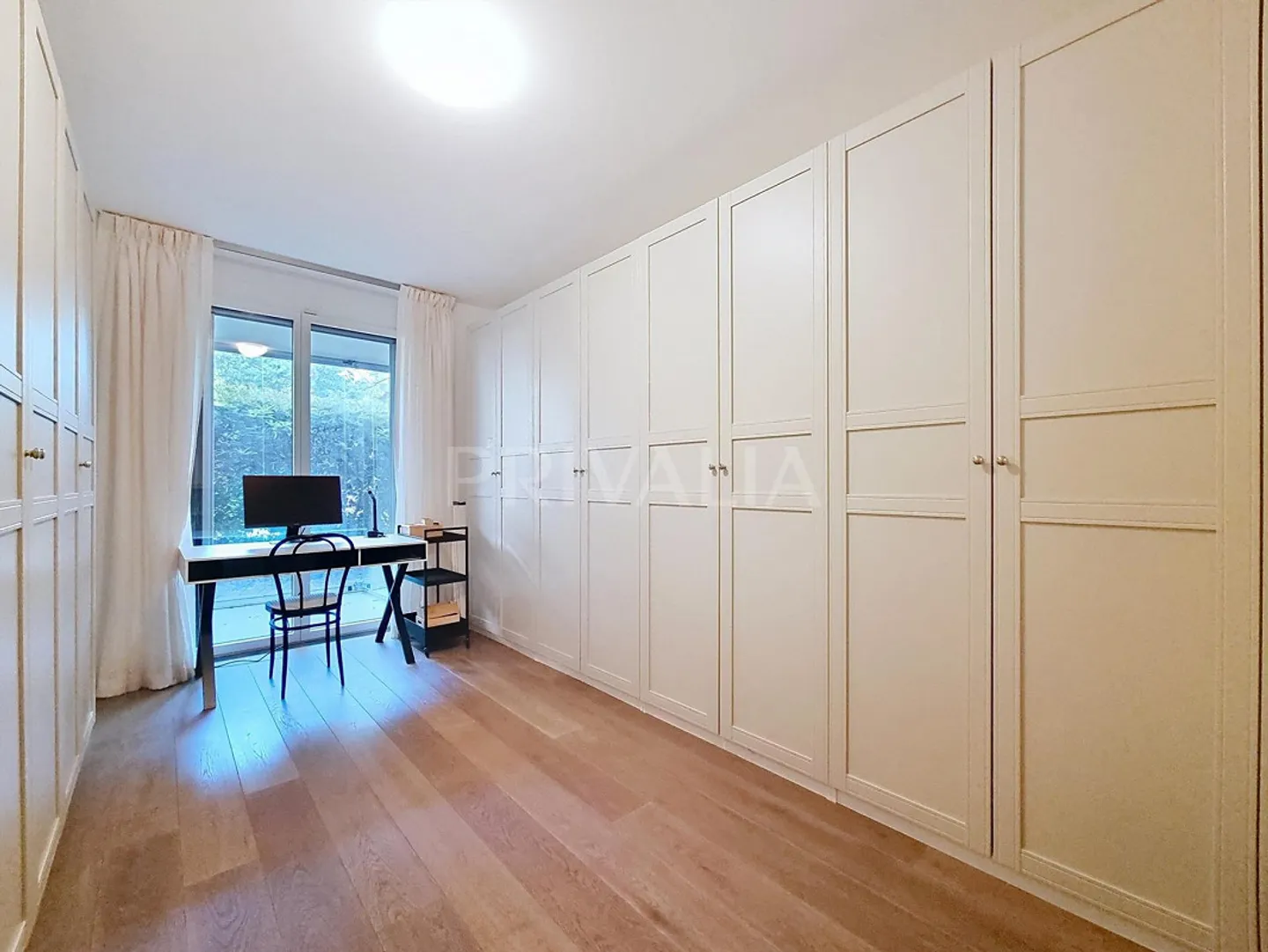 Schöne, moderne möblierte Wohnung im Erdgeschoss mit Terrassen - Foto 5 von 9