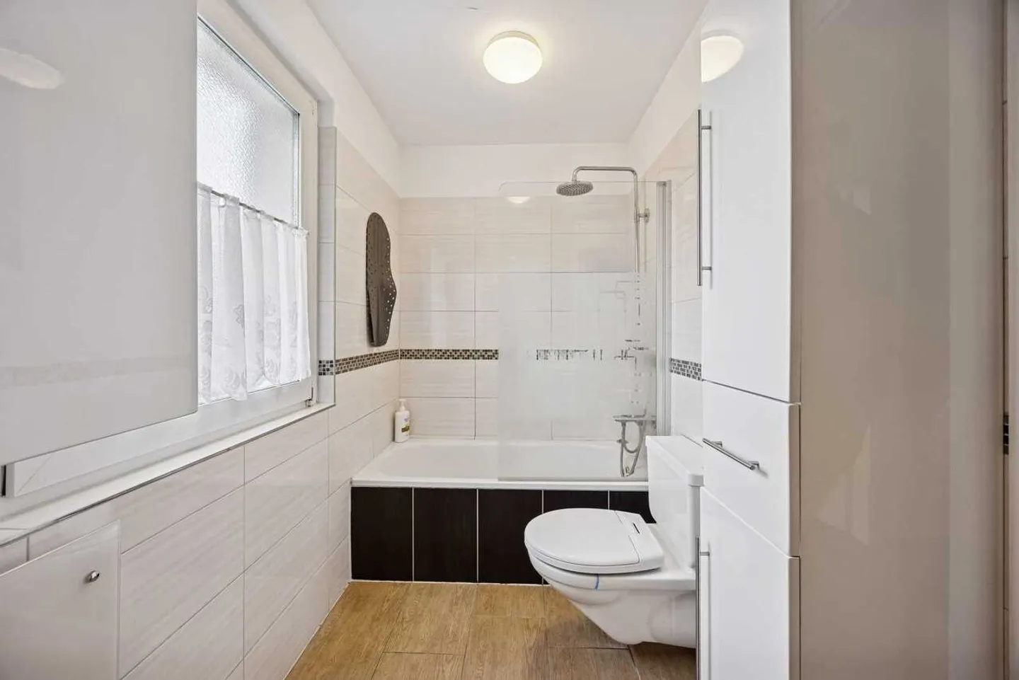 5.5-Room Terraced House with Large Terrace - Photo 6 of 13