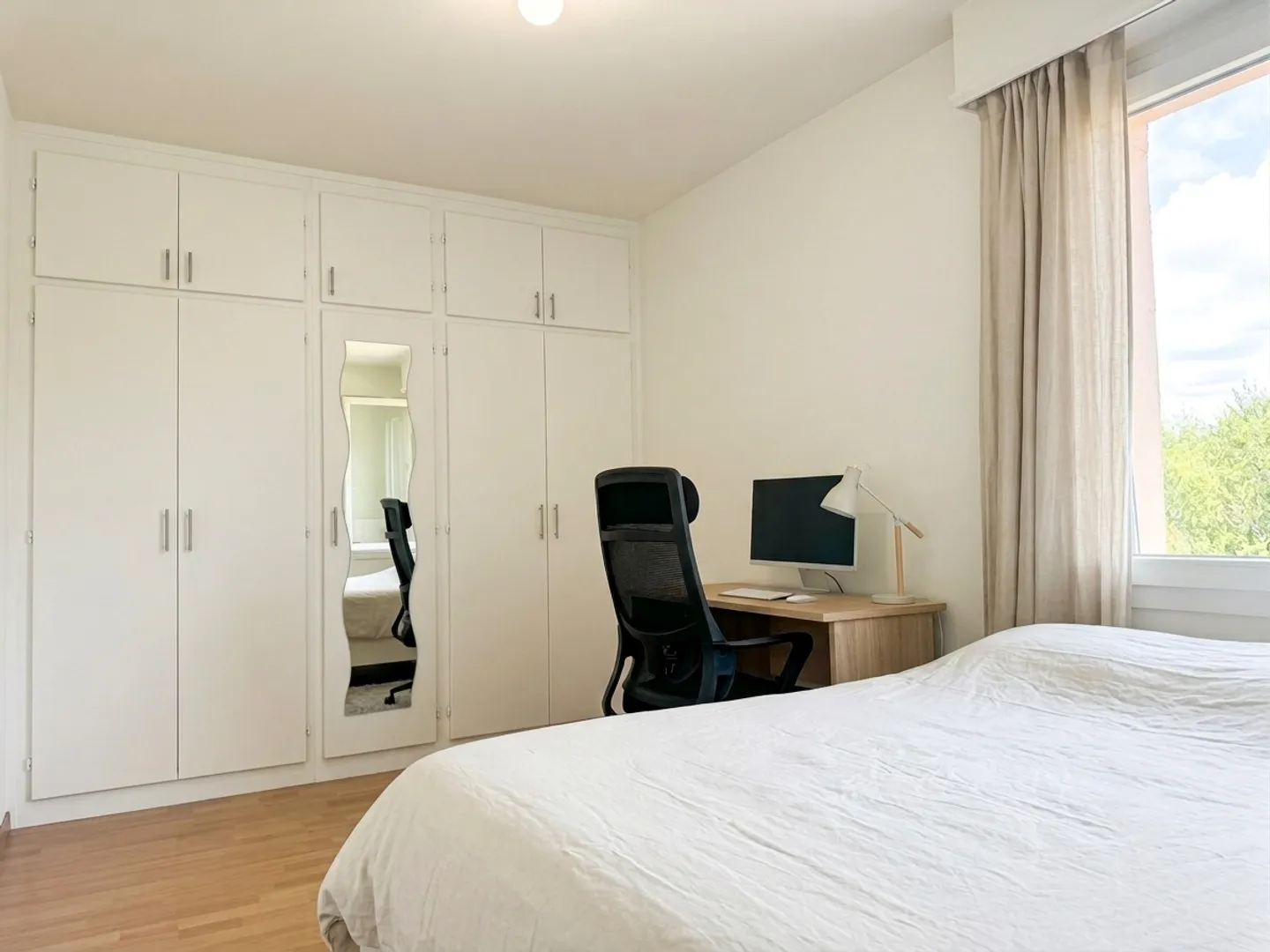 Charming Penthouse in Monthey - Photo 13 of 18