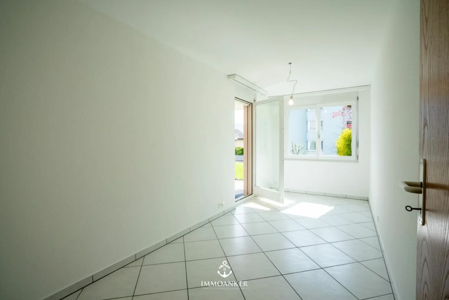 Habitat lumineux avec terrasse et balcon dans un endroit calme à Kriens - Photo 12 sur 15