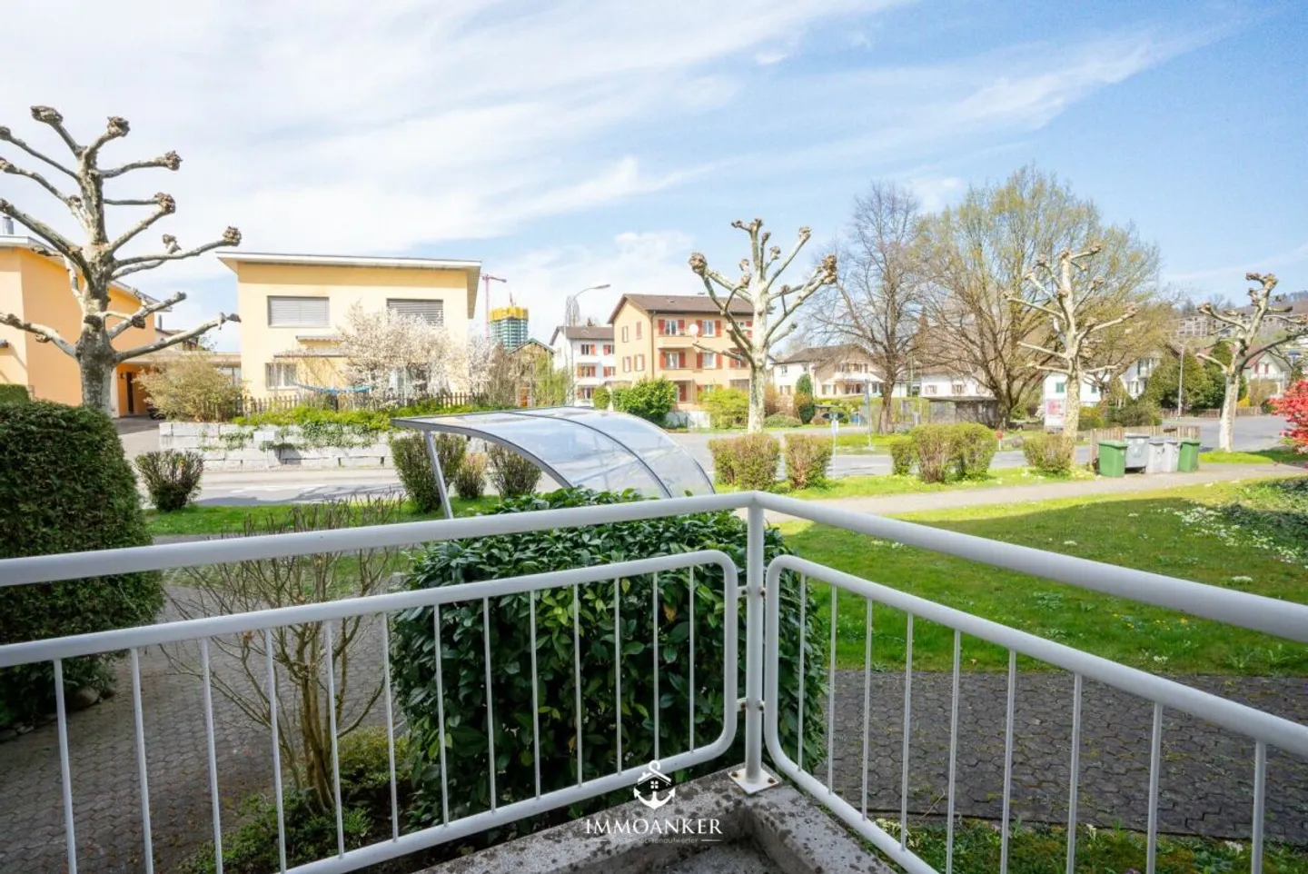 Habitat lumineux avec terrasse et balcon dans un endroit calme à Kriens - Photo 5 sur 15