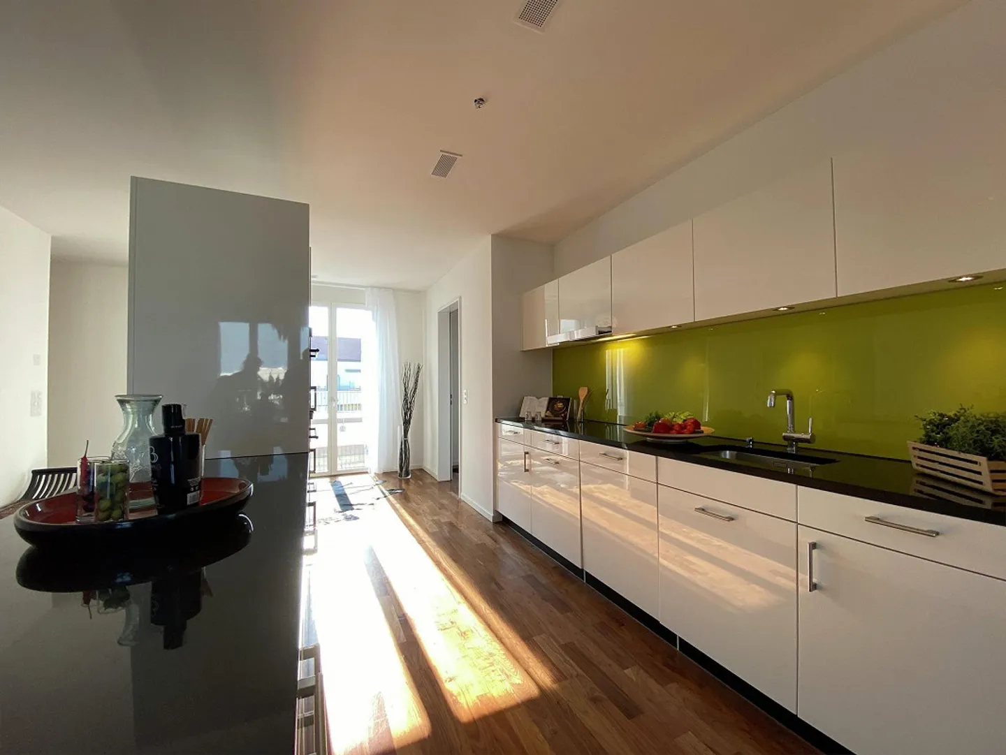 Find your new apartment now! - Photo 4 of 8