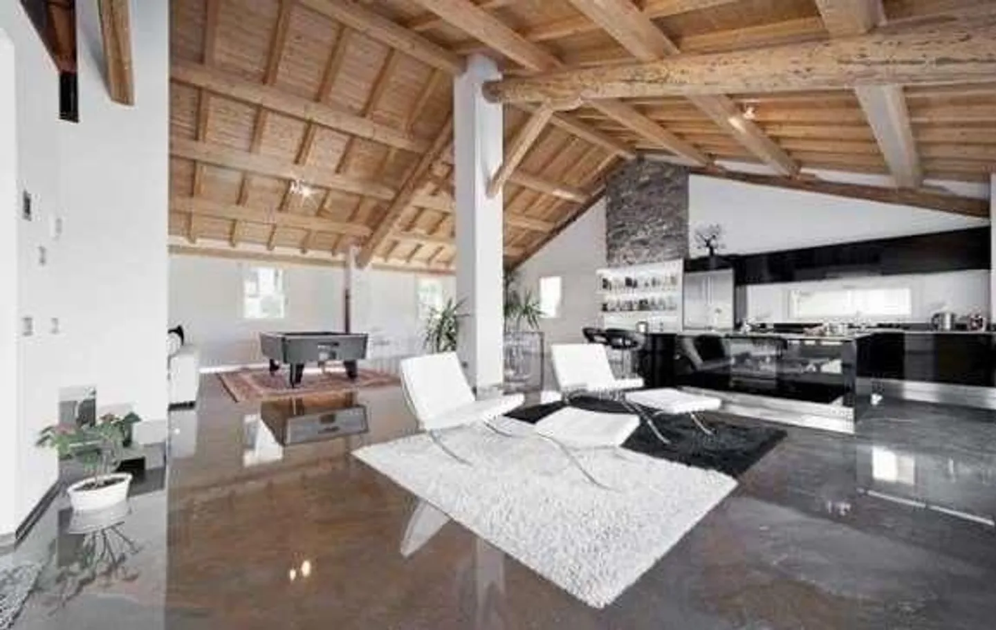 Loft duplex exclusif au cœur de Balerna - Photo 2 sur 12