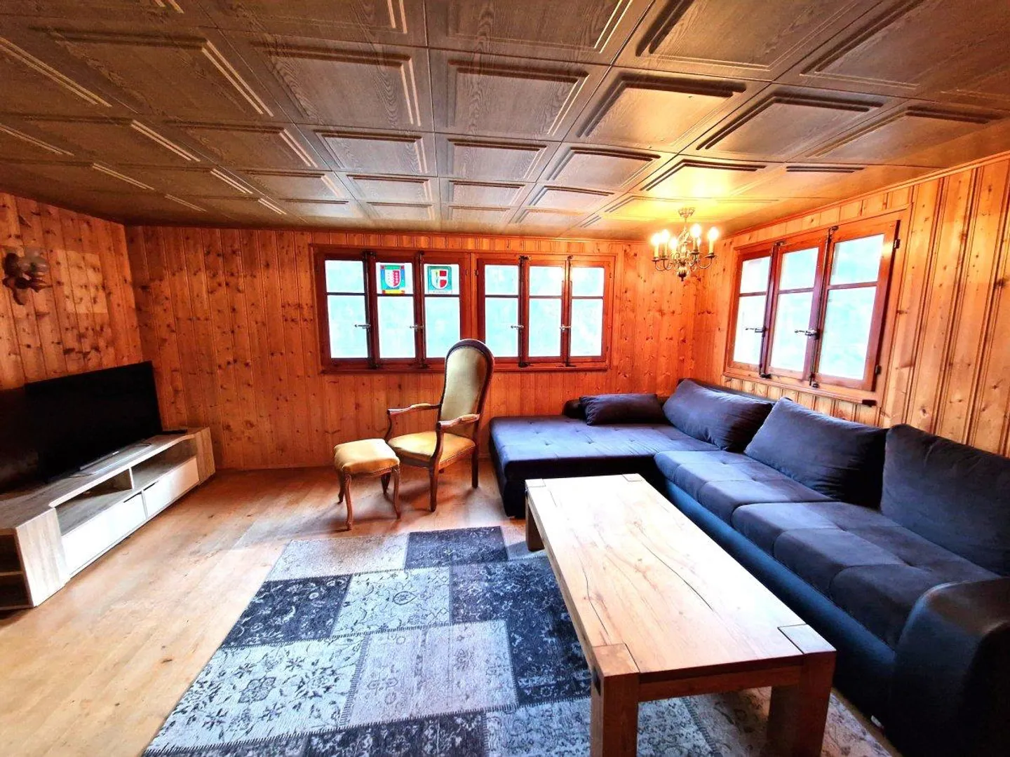 Chalet for sale - Photo 4 of 10