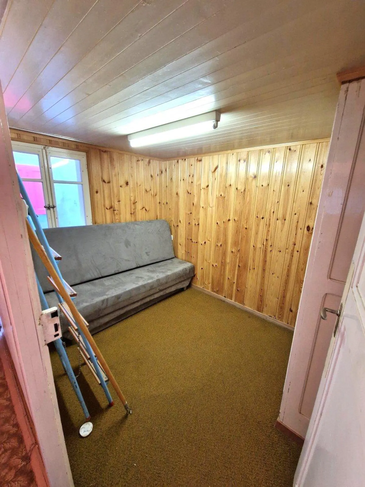 Chalet for sale - Photo 7 of 10