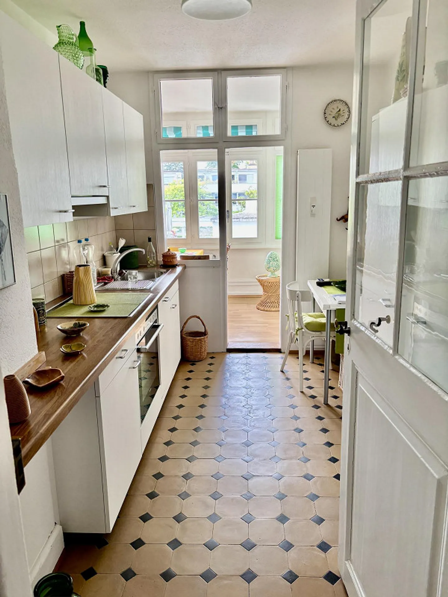 Beautiful 3.5 Room Apartment in Historic Property - Photo 5 of 8