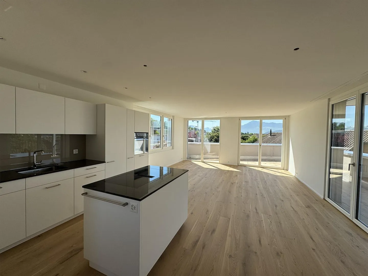 Modern 4.5-room single-family house in a quiet location in Hünenberg - Photo 9 of 11