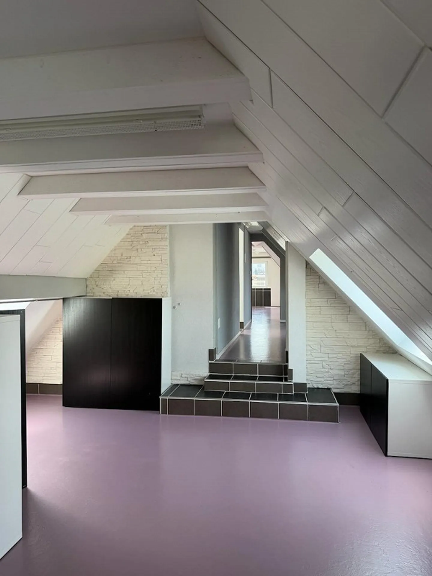 Appartement en maisonette avec vue sur le lac au centre de Rorschach - Photo 8 sur 10