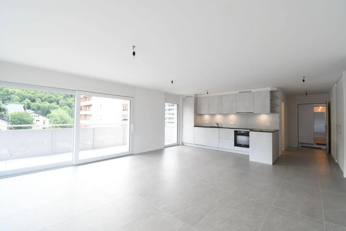 4,5-Zimmer-Wohnung - Foto 2 von 12