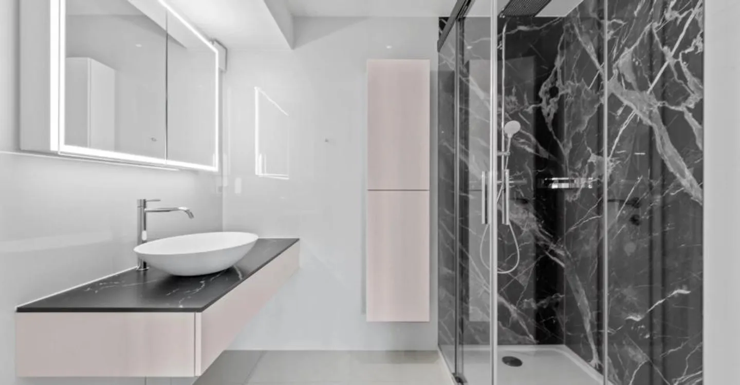 Schöne geräumige 6,5-Zimmer-Wohnung von 175m2 im 8. Stock. - Foto 13 von 13