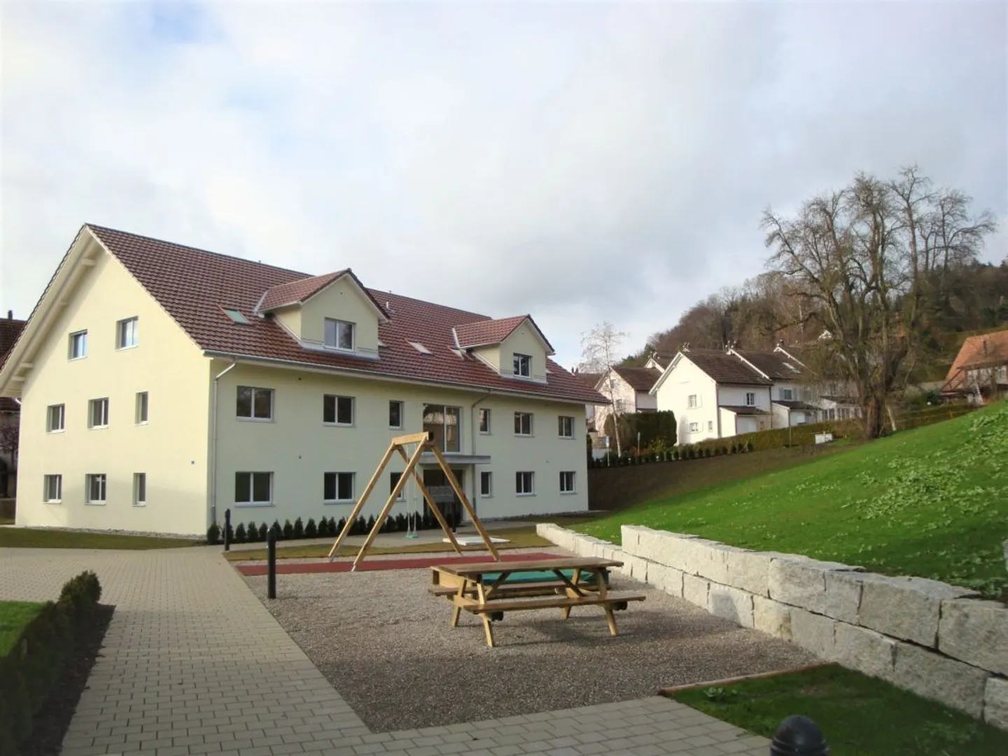 Appartement lumineux 4.5 pièces - Photo 12 sur 12