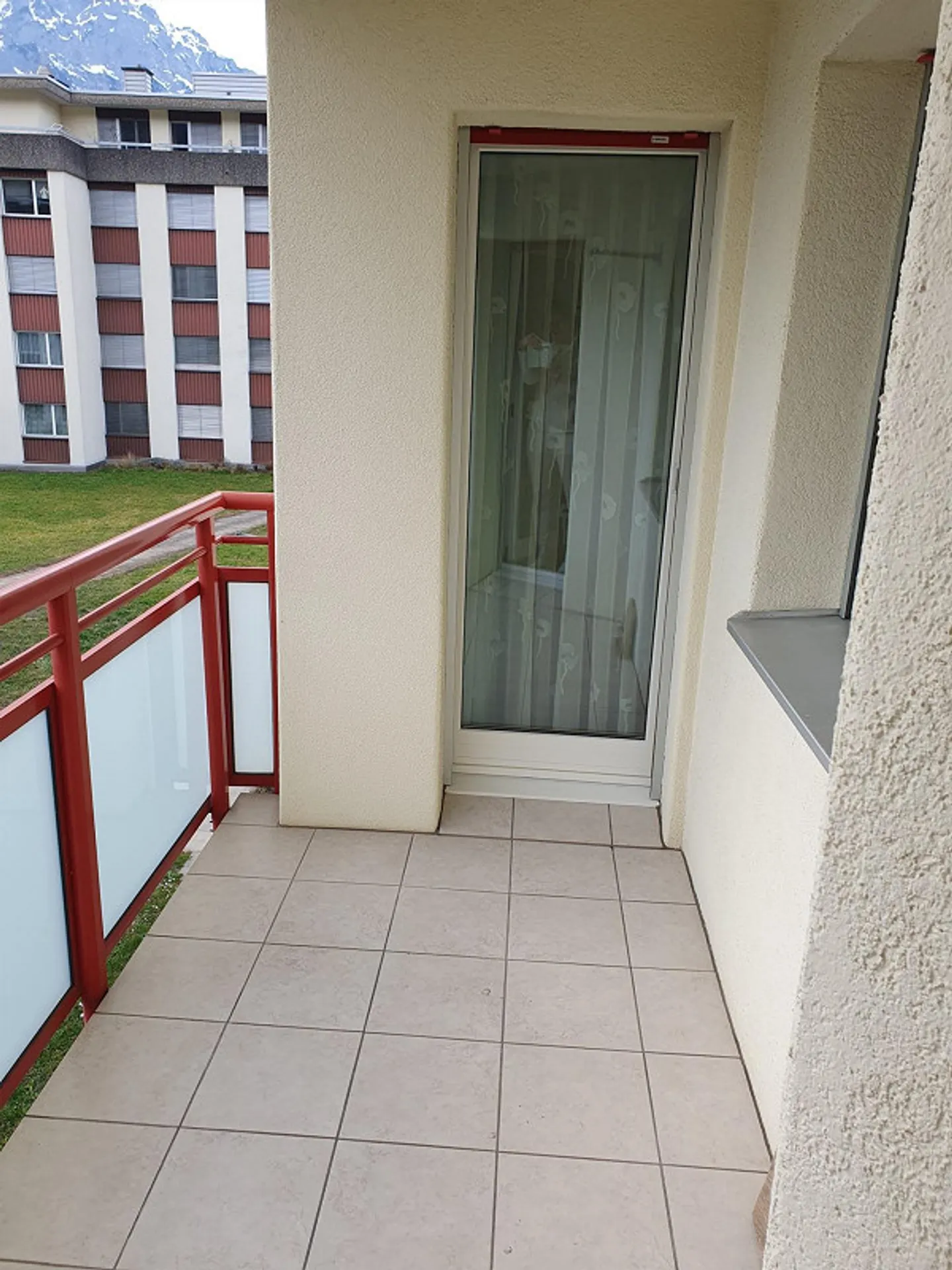 Helle 3.5 Zimmerwohnung in 3-Fam.Haus - Photo 9 sur 9