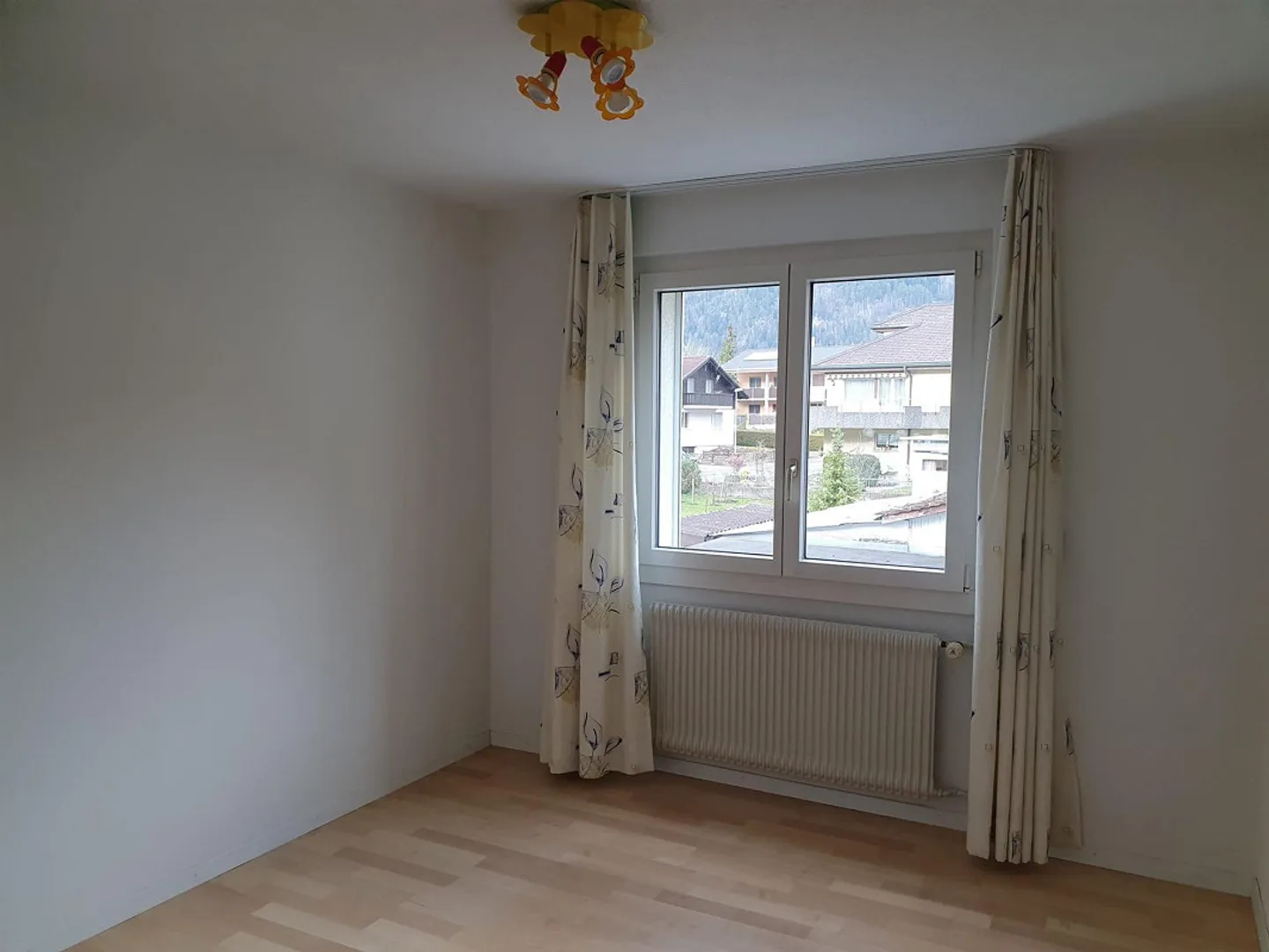 Helle 3.5 Zimmerwohnung in 3-Fam.Haus - Photo 6 sur 9