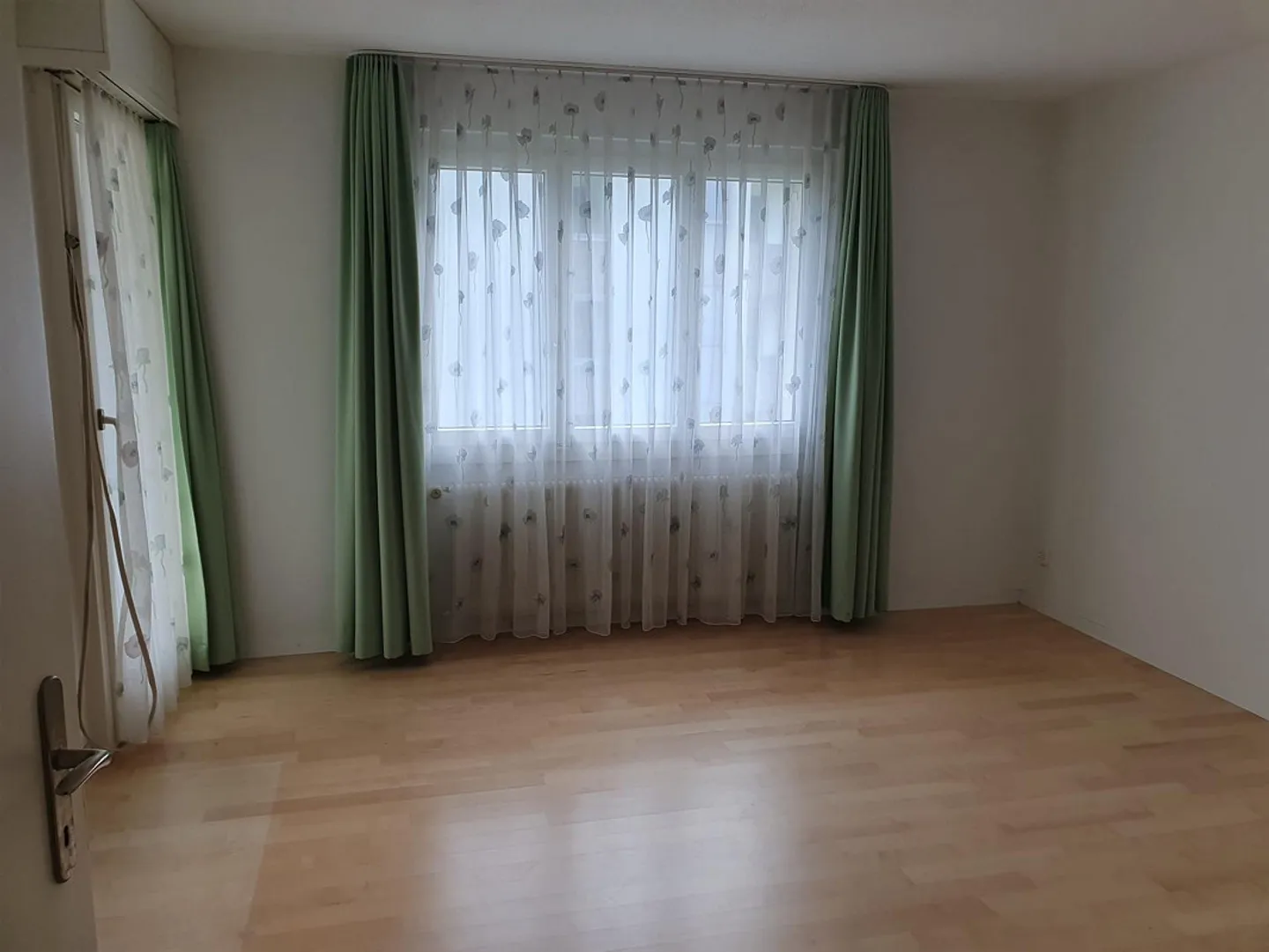 Helle 3.5 Zimmerwohnung in 3-Fam.Haus - Photo 7 sur 9