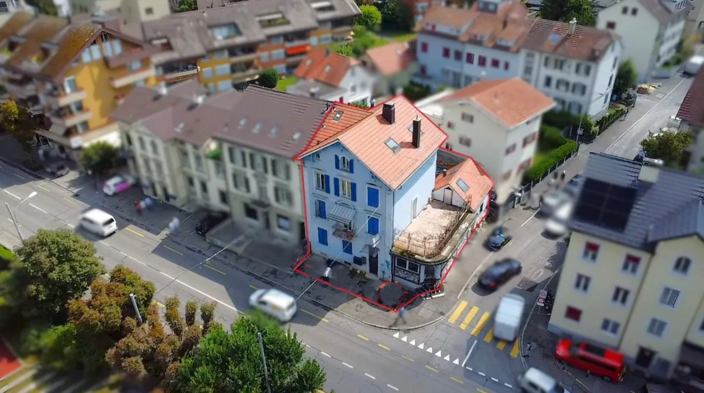 Opportunità di investimento: Permesso di costruzione in posizione privilegiata a Biel! - Foto 1 di 6