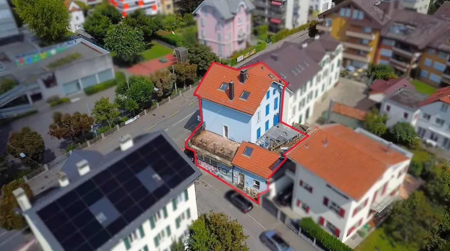 Opportunità di investimento: Permesso di costruzione in posizione privilegiata a Biel! - Foto 3 di 6