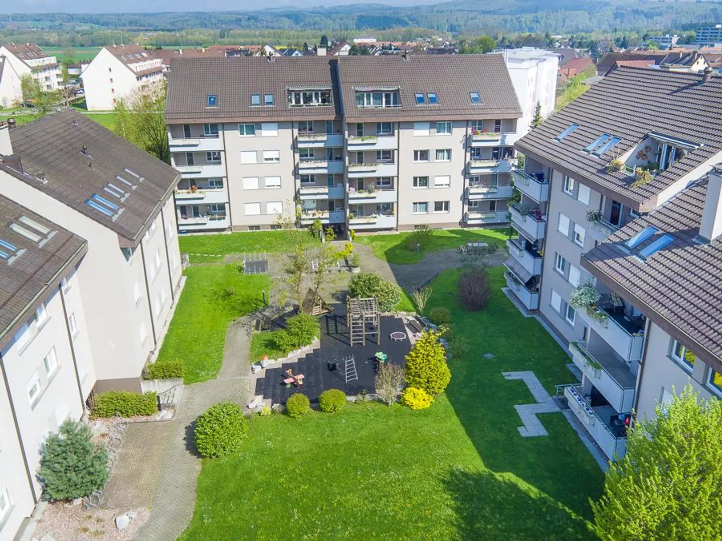 Bright apartment / balcony facing south / 2 separate bathrooms - Photo 7 of 7