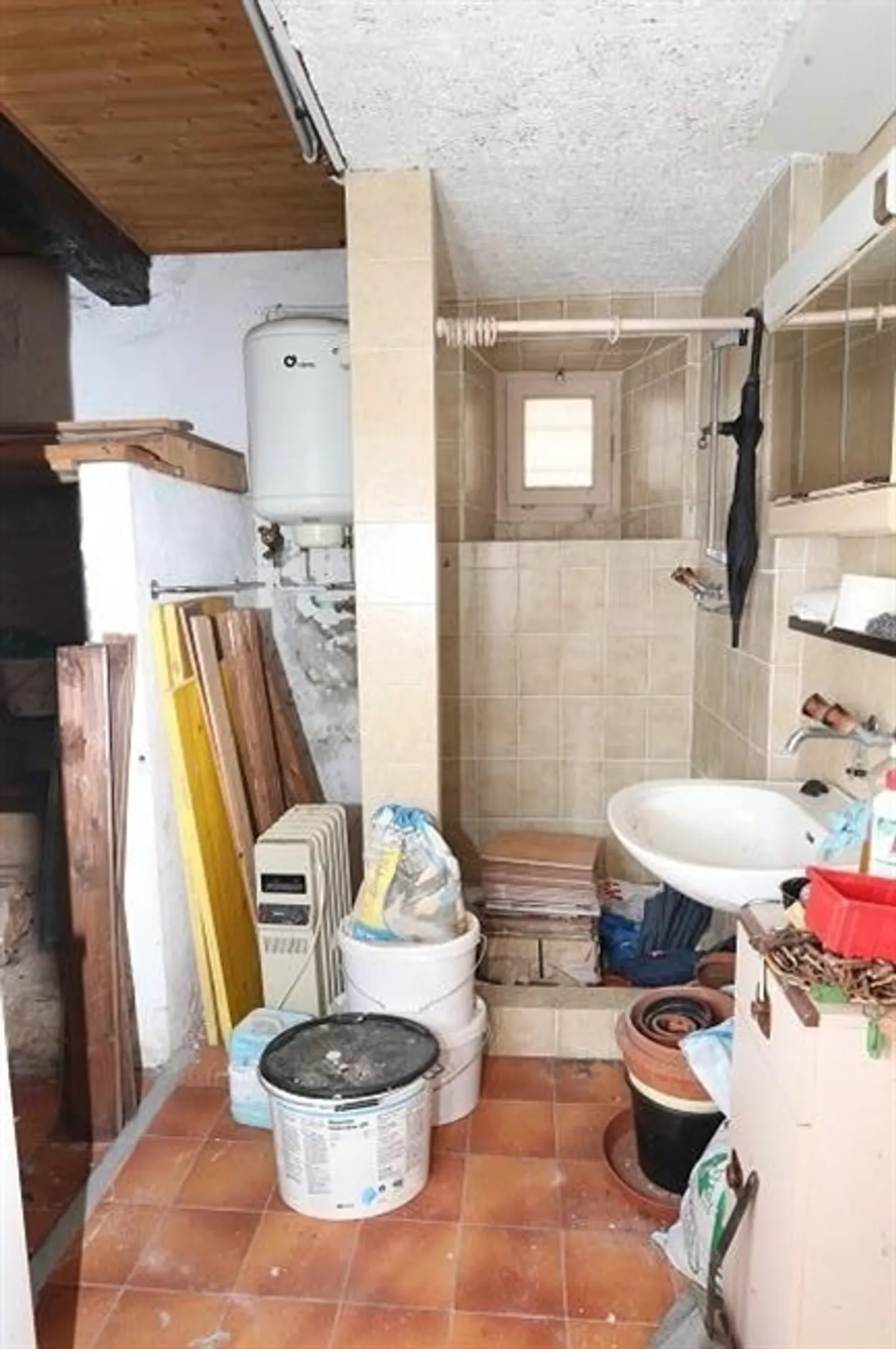 5-room village house rustic for renovation - Photo 7 of 19