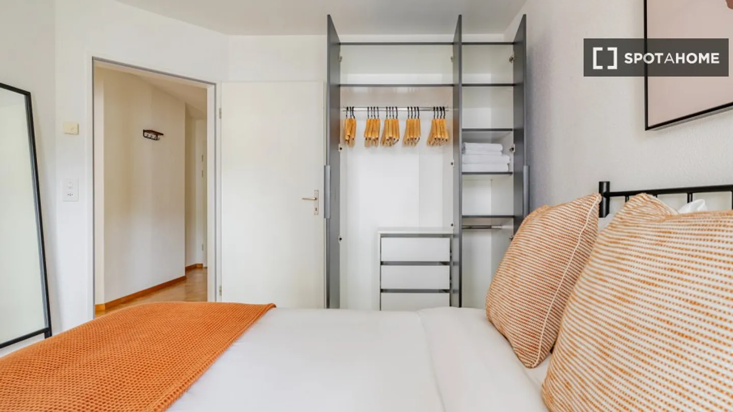 Apartment for rent - Photo 10 of 18