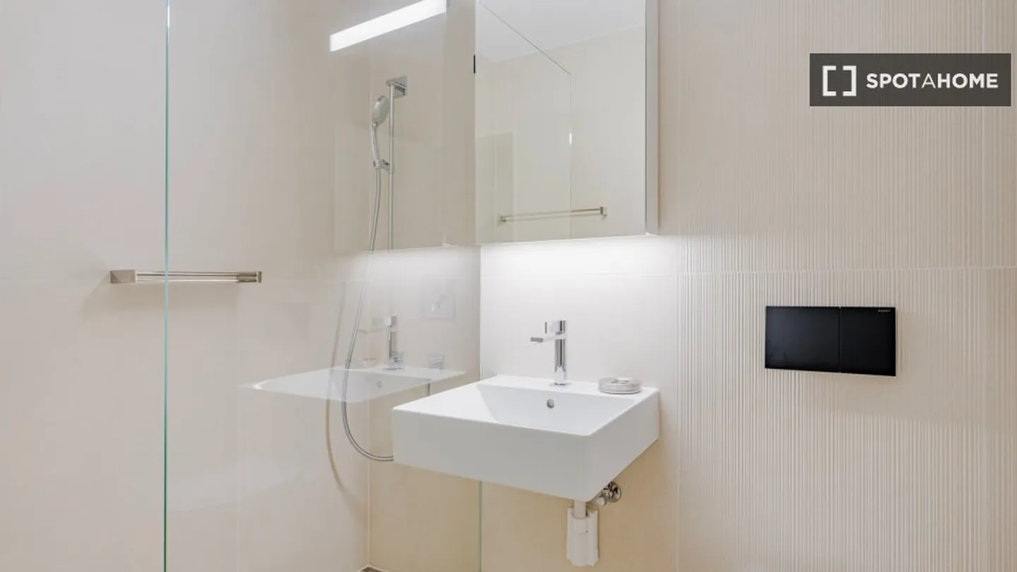 Apartment for rent - Photo 14 of 18