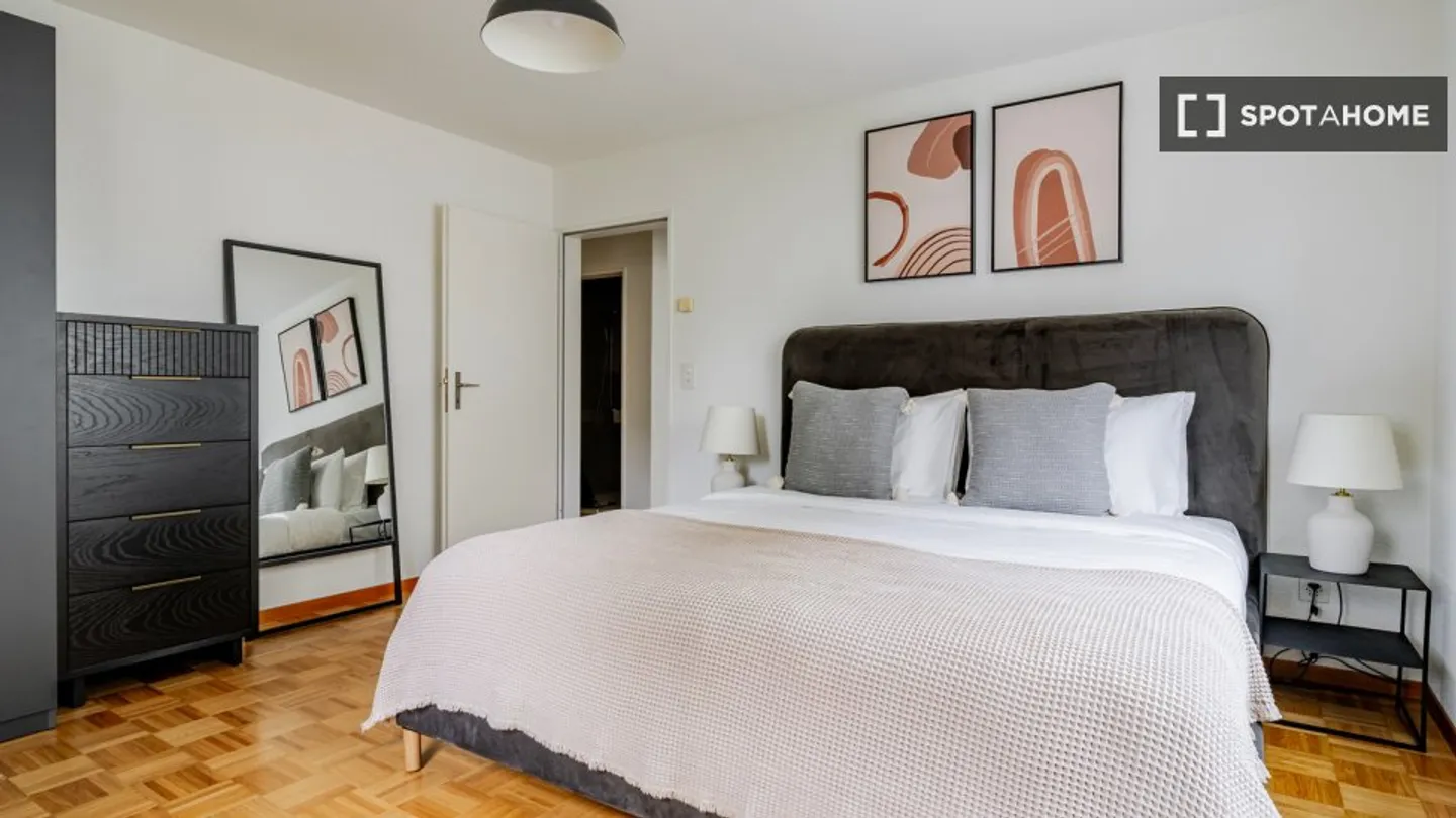 Apartment for rent - Photo 15 of 18