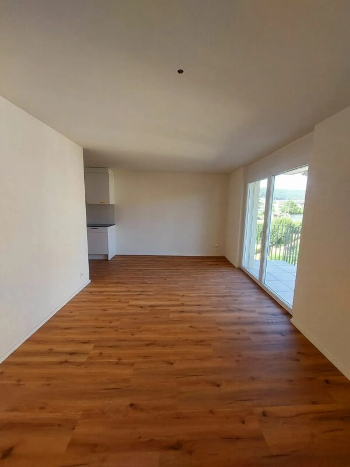 Modern 1.5-room new apartment with spacious balcony - first occupancy - Photo 6 of 11