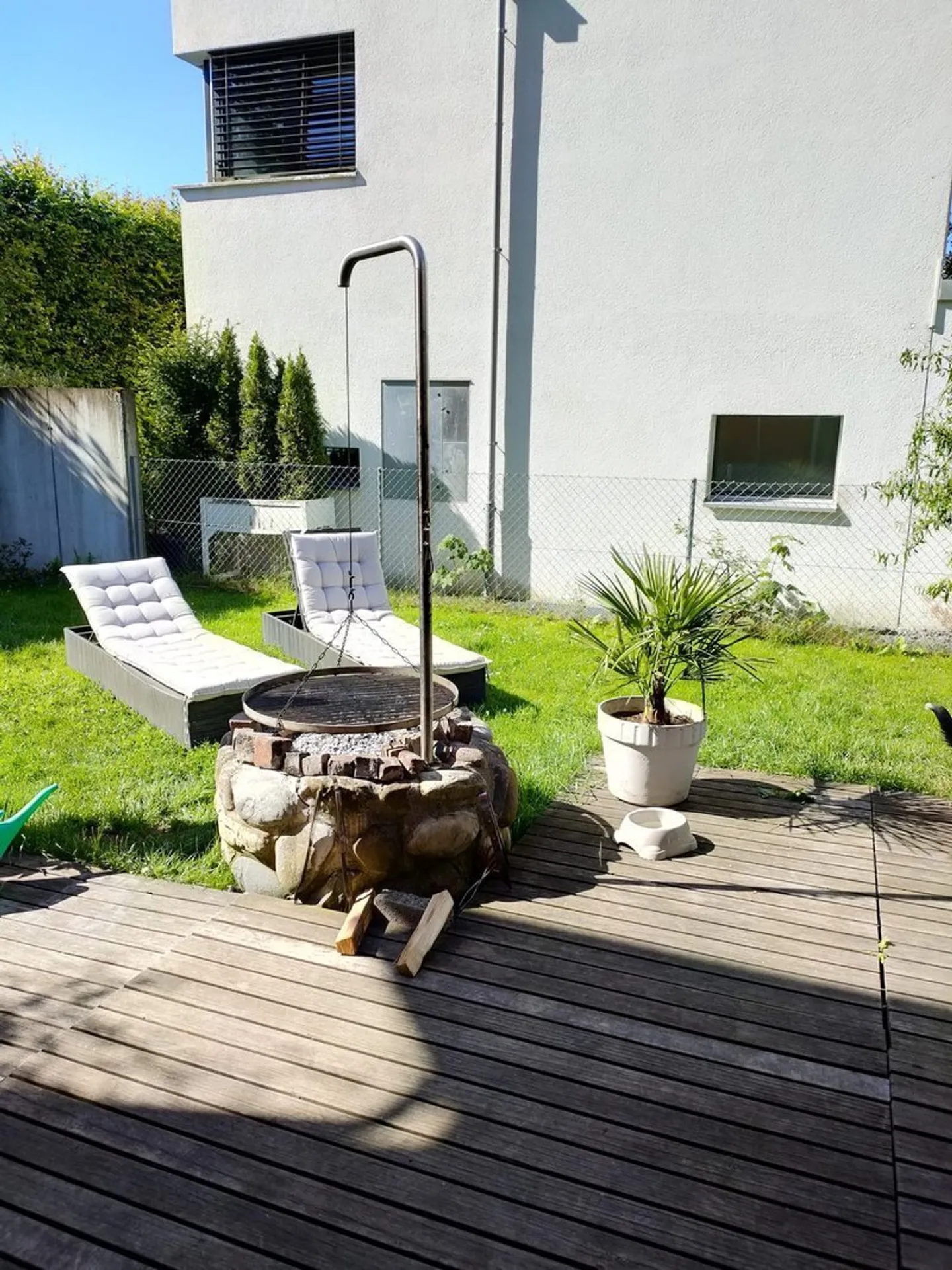 Charming Furnished House with Garden - Photo 8 of 10