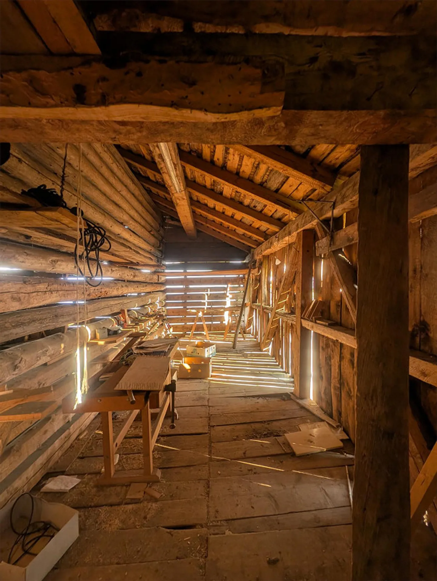 Sonnige Aussichtslage in Braunwald | Bauernhaus mit Stall - Photo 8 of 11