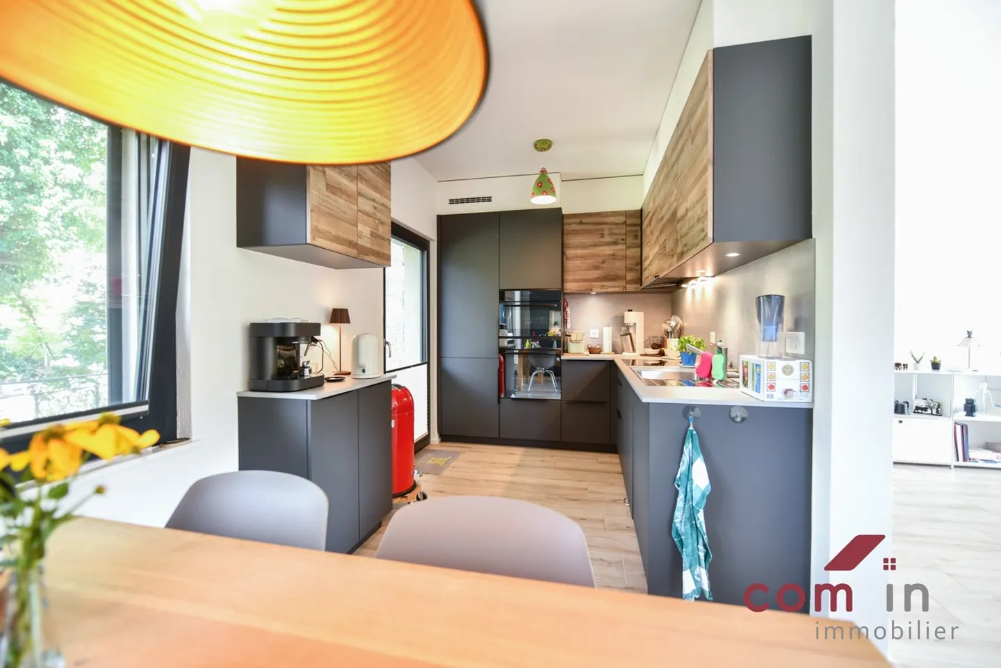 GRIMISUAT, 6-Zimmer-Villa, 2023 renoviert, sonnendurchflutet - Garten mit Bäumen - Foto 5 von 25