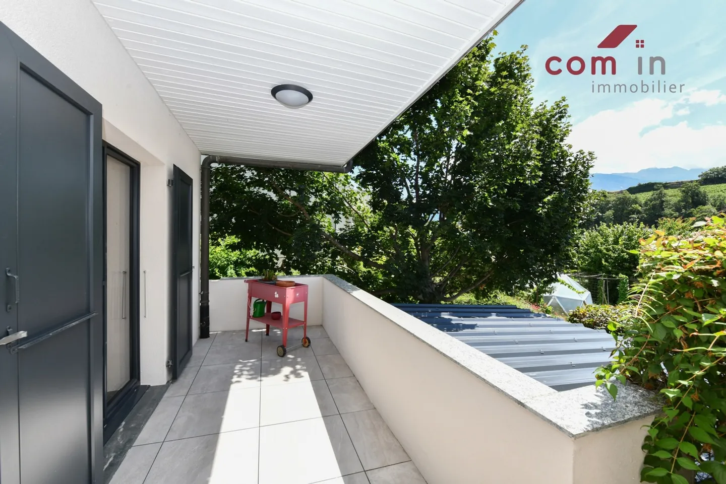 GRIMISUAT, 6-Zimmer-Villa, 2023 renoviert, sonnendurchflutet - Garten mit Bäumen - Foto 9 von 25