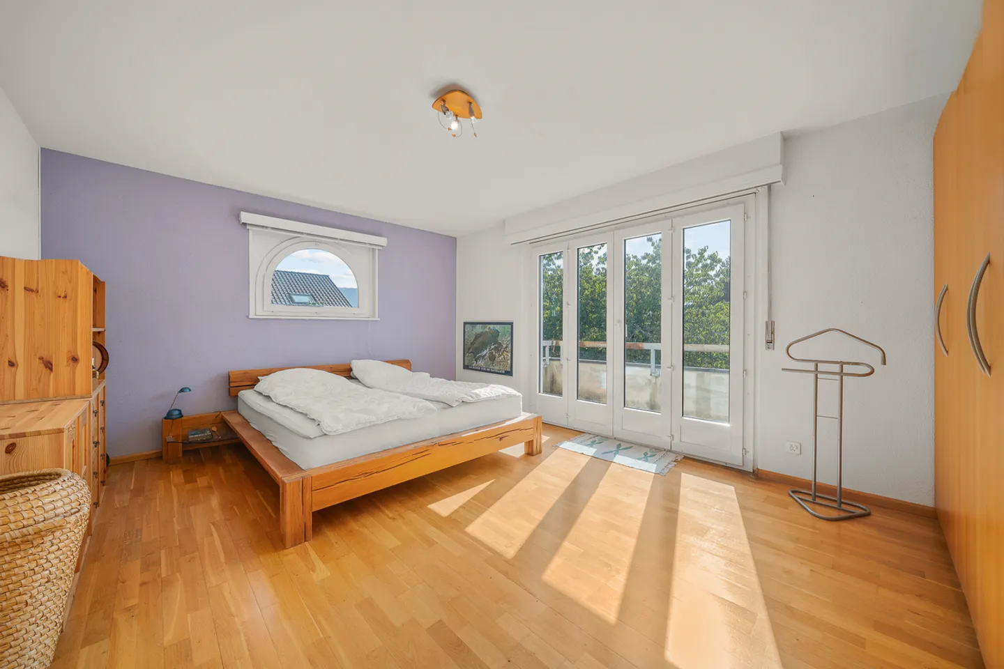 Stunning family home in a sought-after area - Photo 8 of 19