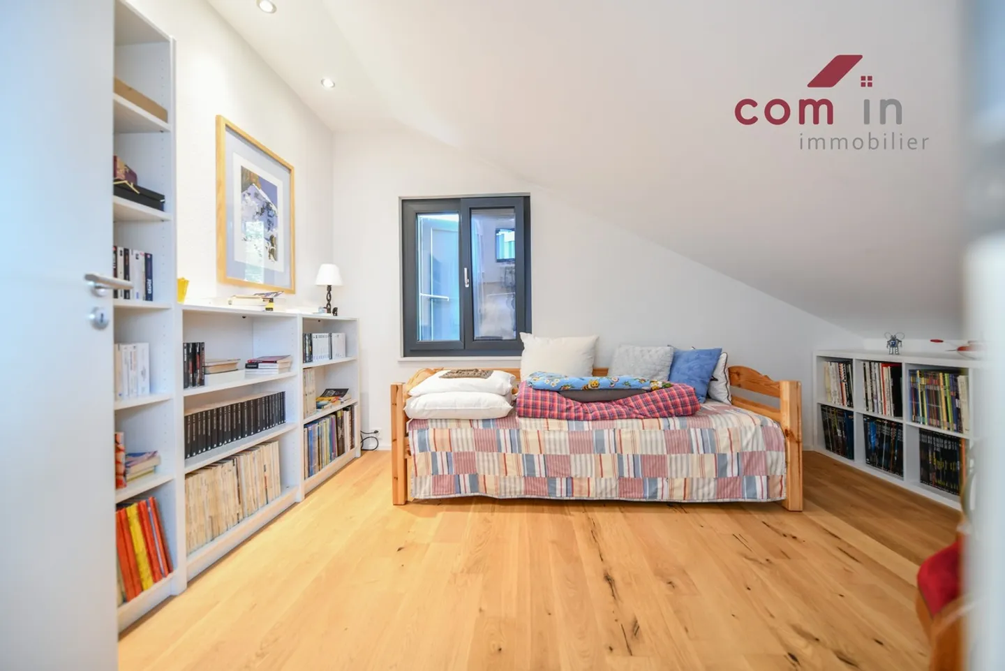 GRIMISUAT, 6-Zimmer-Villa, 2023 renoviert, sonnendurchflutet - Garten mit Bäumen - Foto 19 von 25