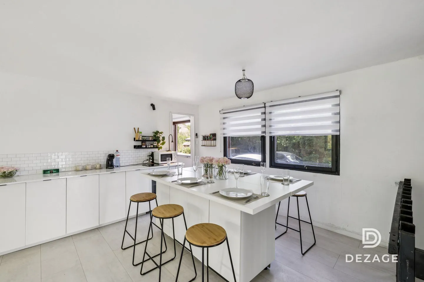 House for renovation in a quiet location with a large garden, close to schools and 20 minutes from Lausanne! - Photo 6 of 13