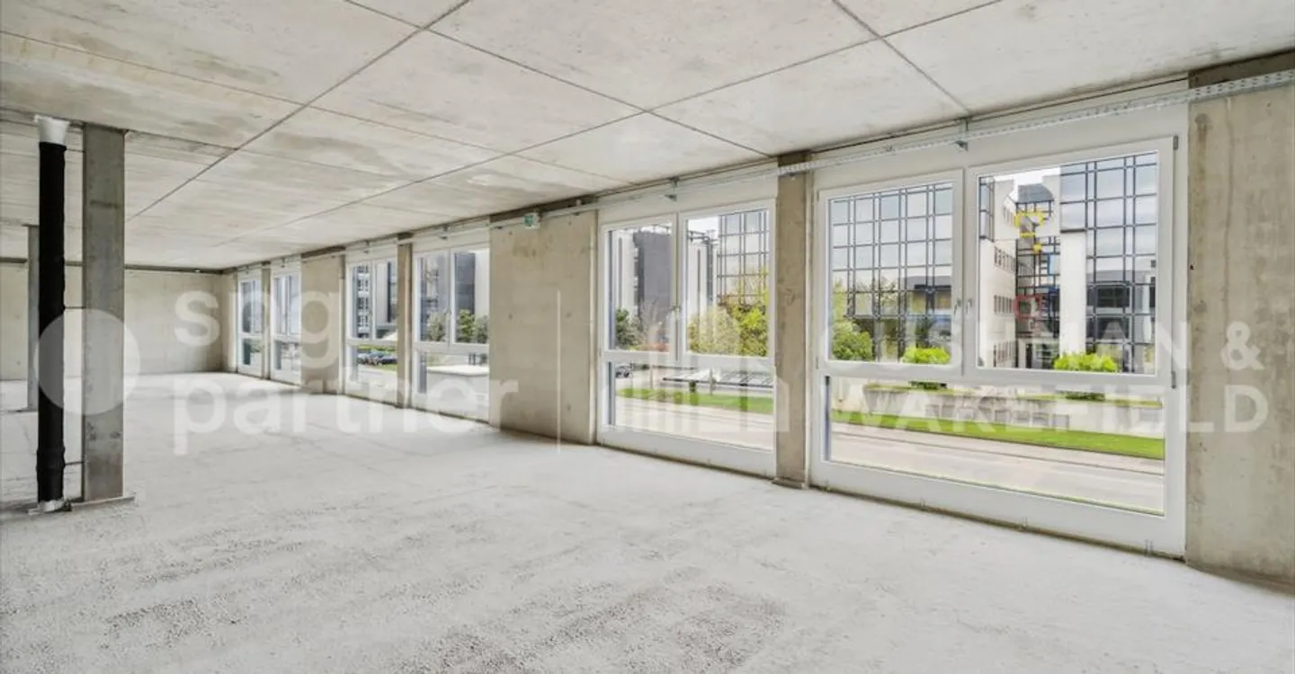 Edificio ad uso misto in affitto - Foto 6 di 13