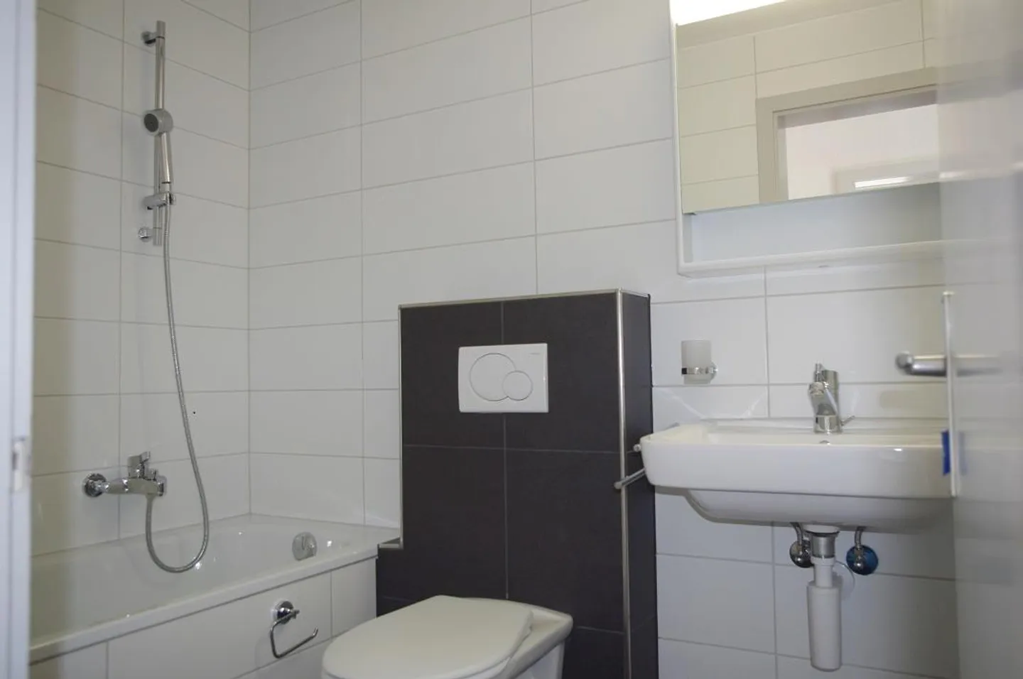 3.0 Room Apartment in a Quiet Location 2nd Floor - Photo 6 of 20