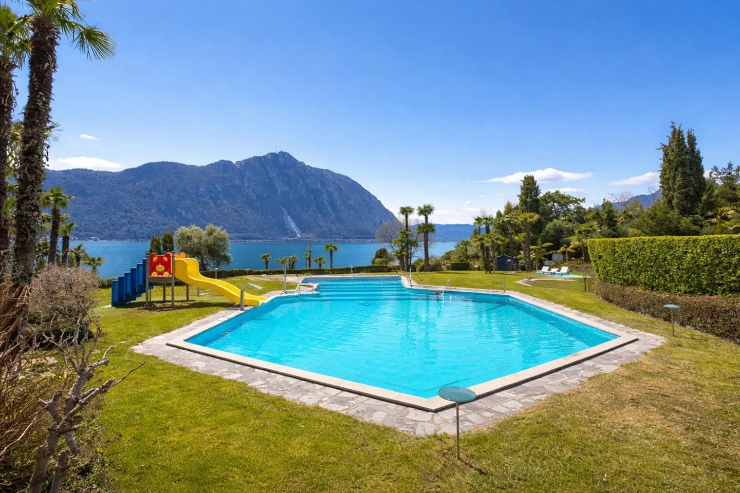 Appartement 3 pièces avec vue sur le lac dans une résidence avec piscine et dock à Bissone - Photo 6 sur 10
