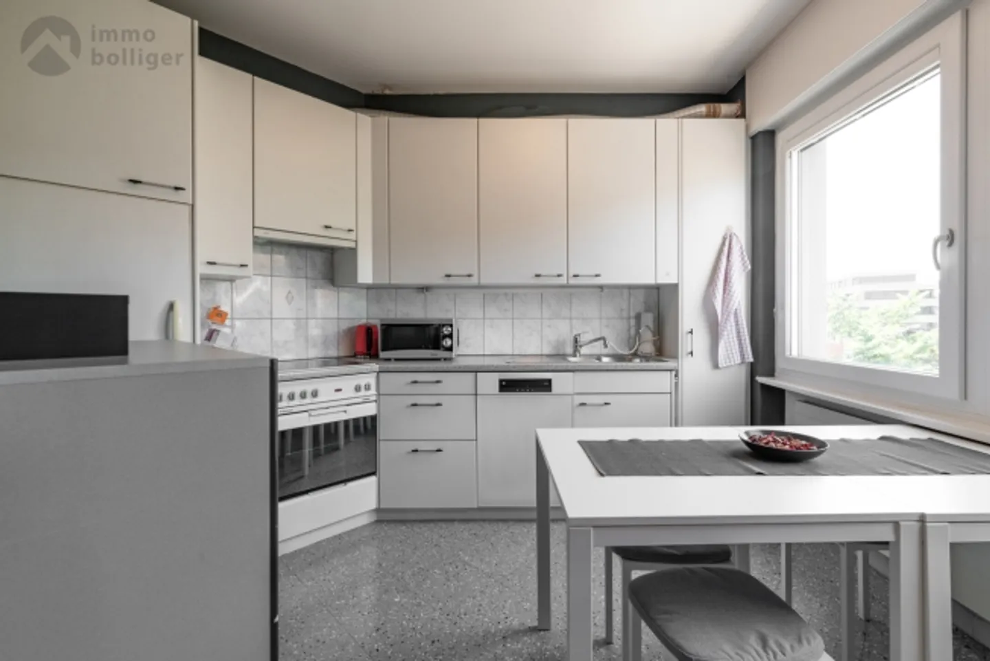 Visibile. Centrale. Versatile Il tuo nuovo edificio commerciale ad Aarburg - Foto 8 di 13