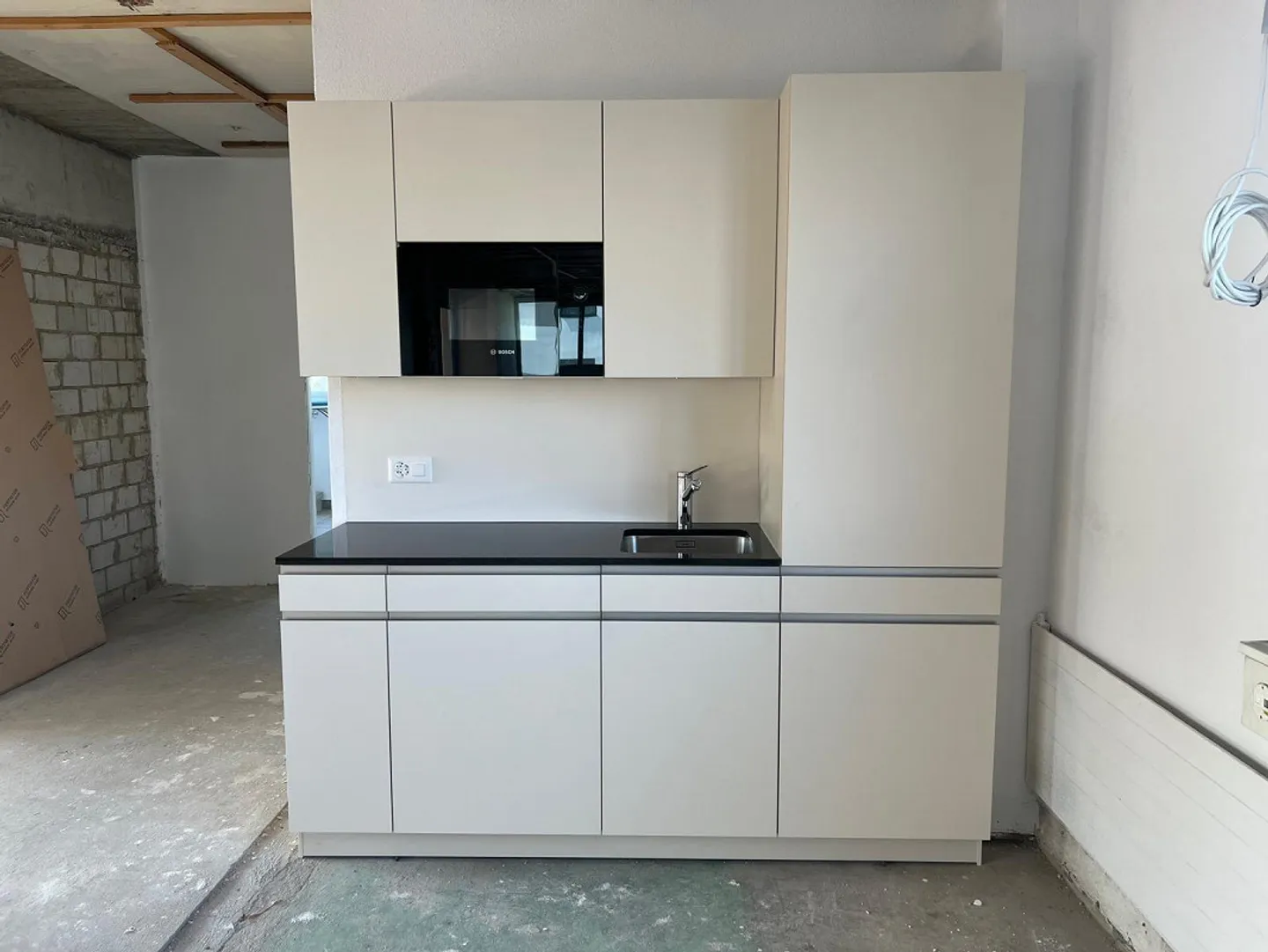 Generous and flexible commercial spaces in Rheineck - Photo 16 of 17