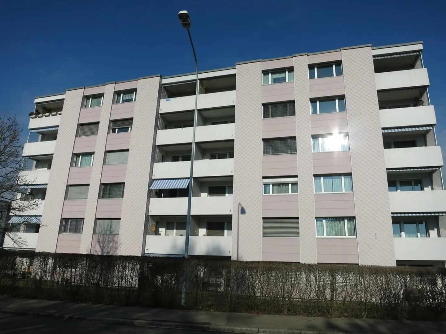 Einstellplatz in Bassersdorf mieten - Foto 1 von 1