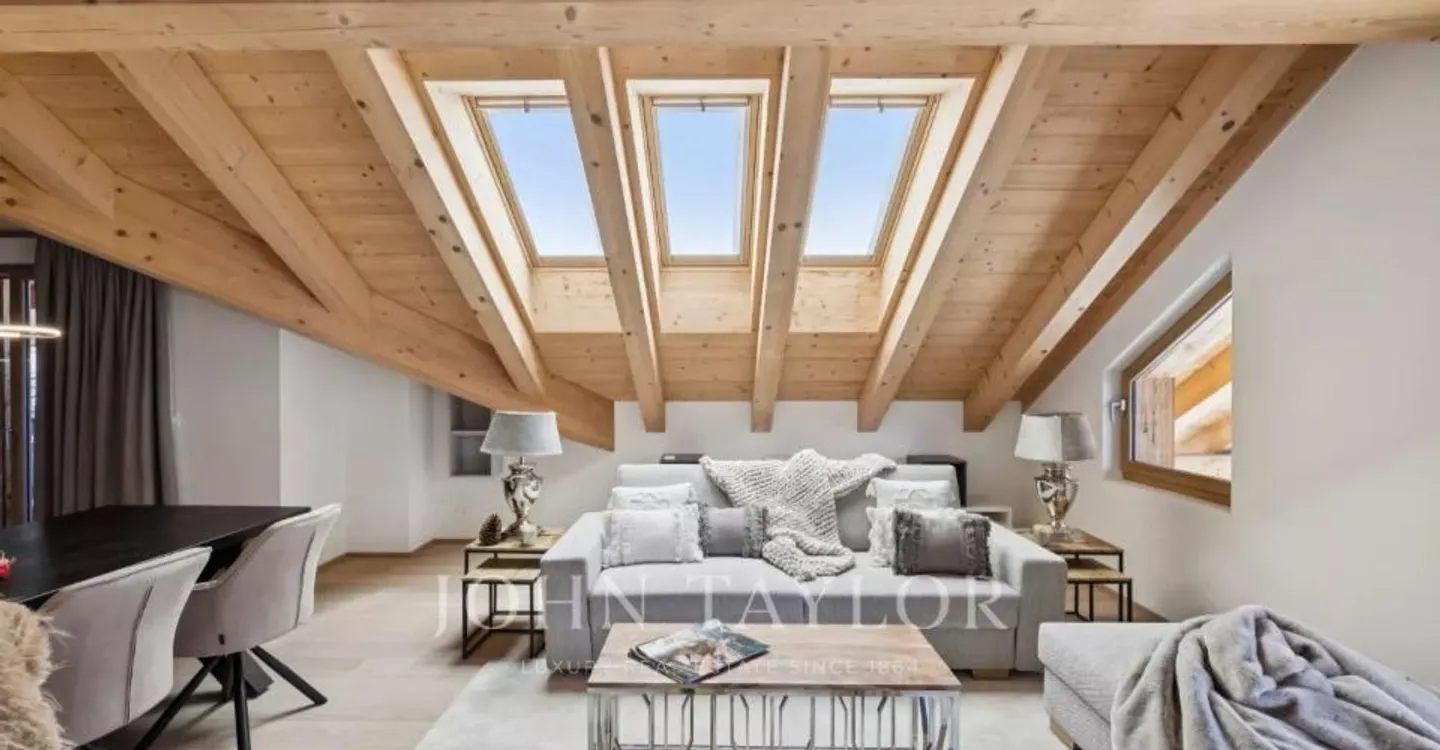 Spacieux appartement en semi-attique avec vue panoramique - Foto 4 di 13
