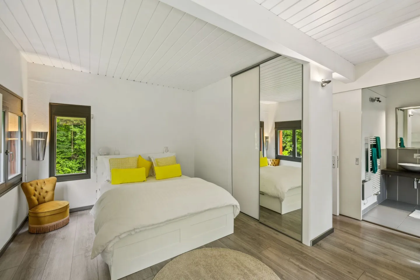 Lusso e natura a due passi dal centro - Villa privata contemporanea a Grand-Lanc - Foto 18 di 25