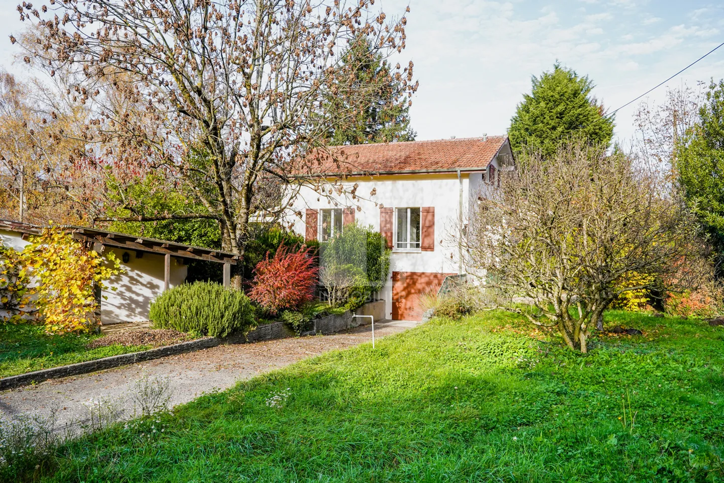 Villa de 6 pièces à louer au Grand-Saconnex - Photo 1 sur 14