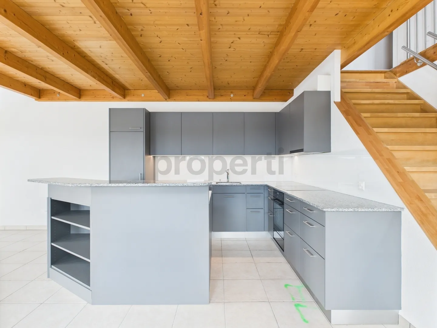 Frisch sanierte und helle Wohnung mit Galerie an toller Lage in Birr - Foto 2 von 7