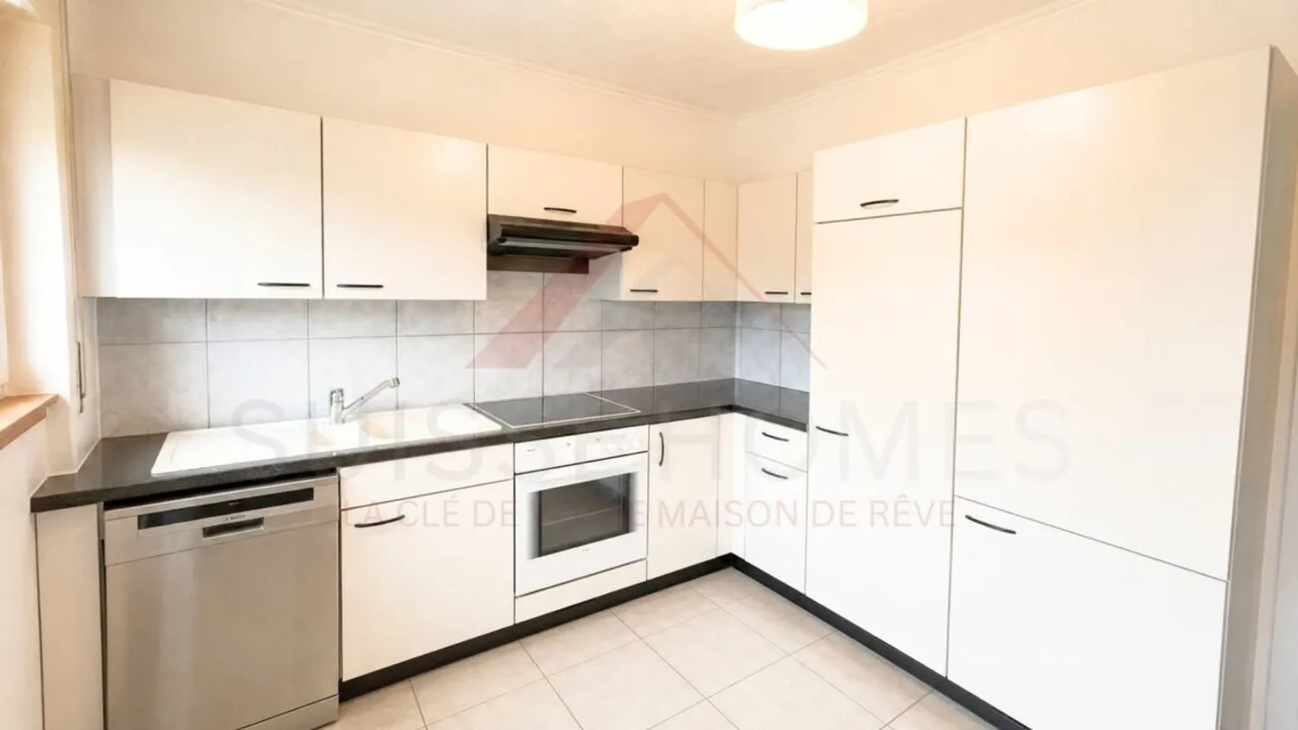 Appartement Lumineux avec Balcon - Photo 5 sur 12